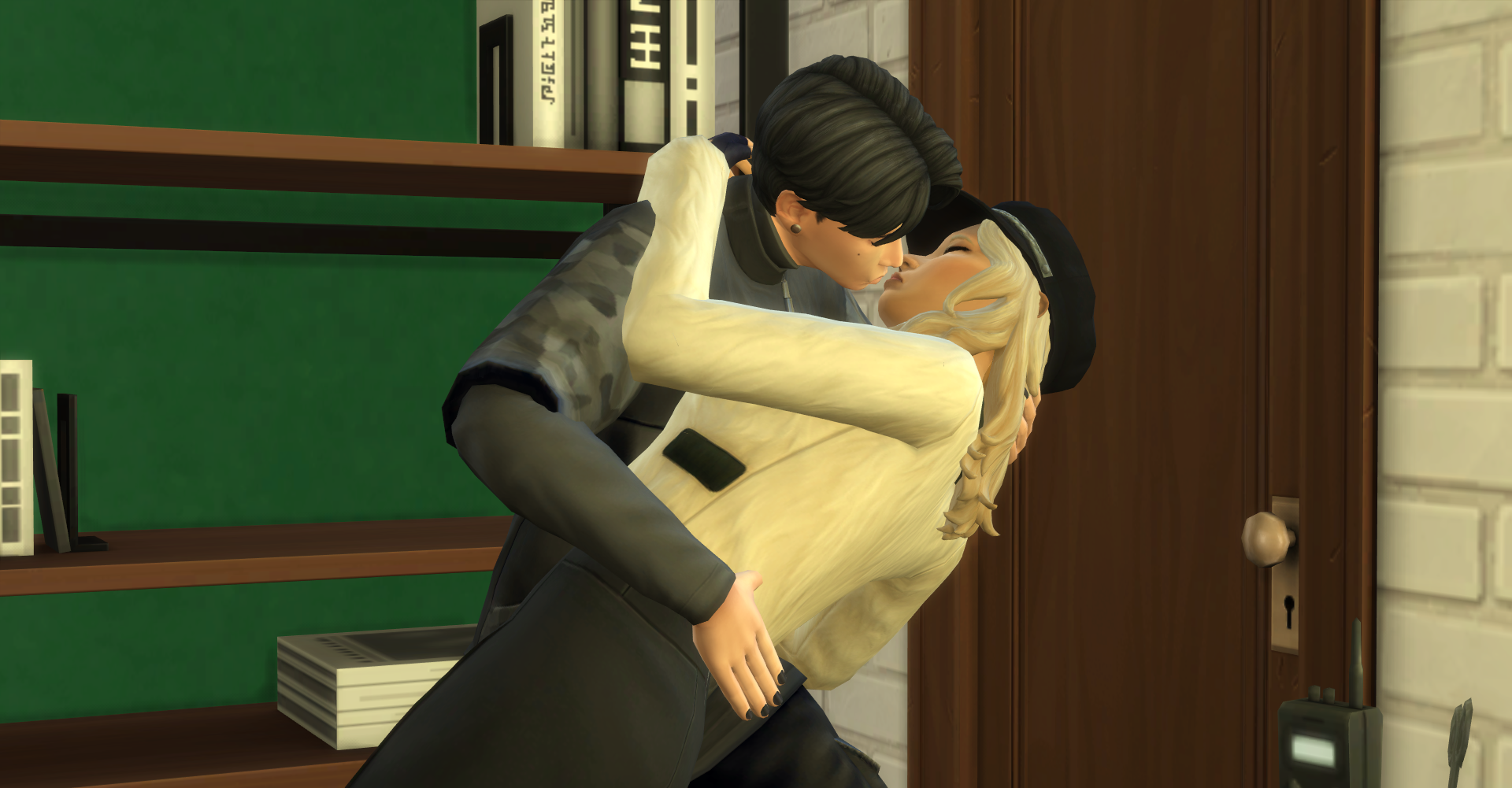 в квартирі Іана